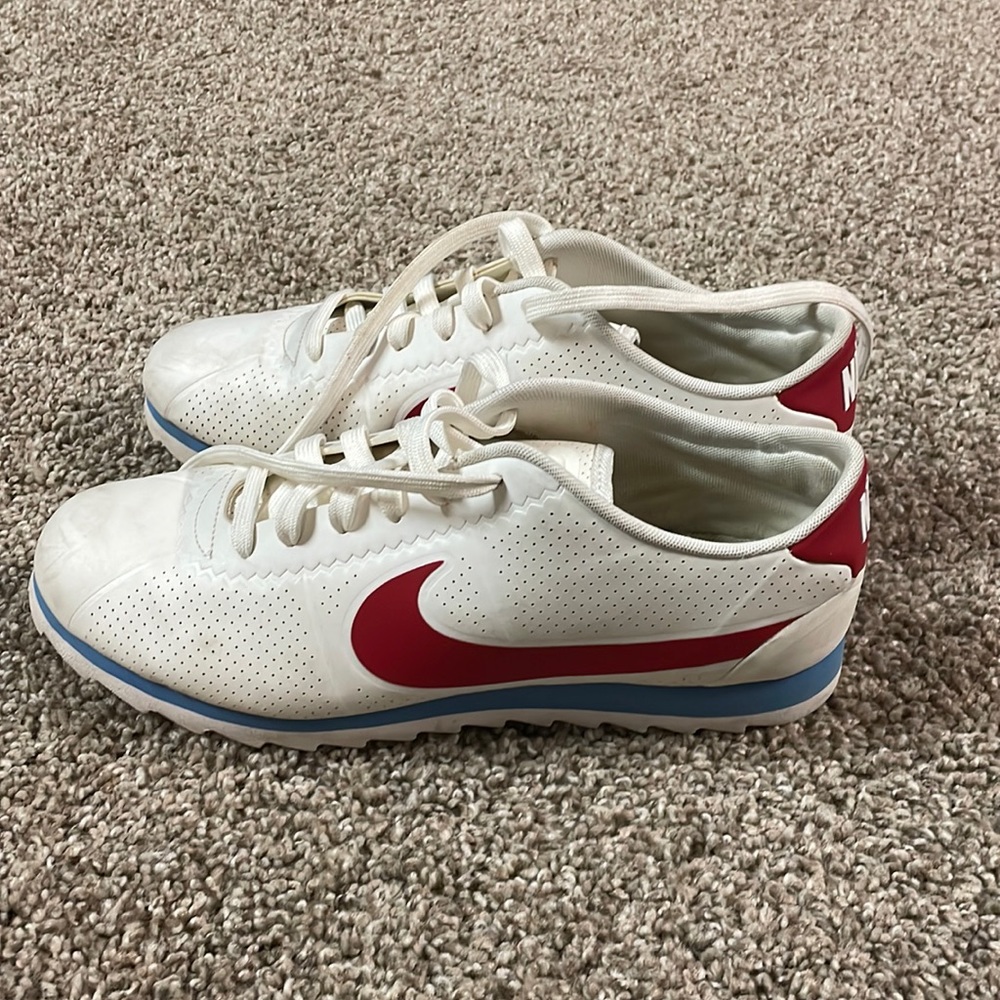 Nike women’s Cortez classics - size 9.5